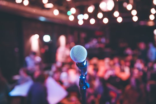 Microphone